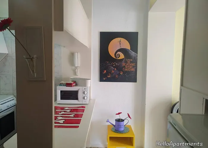 & Cristianos By Helloapartments Apartmán