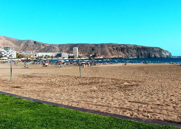 & Cristianos By Helloapartments Apartmán